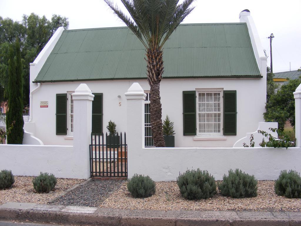 Pepper Tree Accommodation Beaufort West Oda fotoğraf